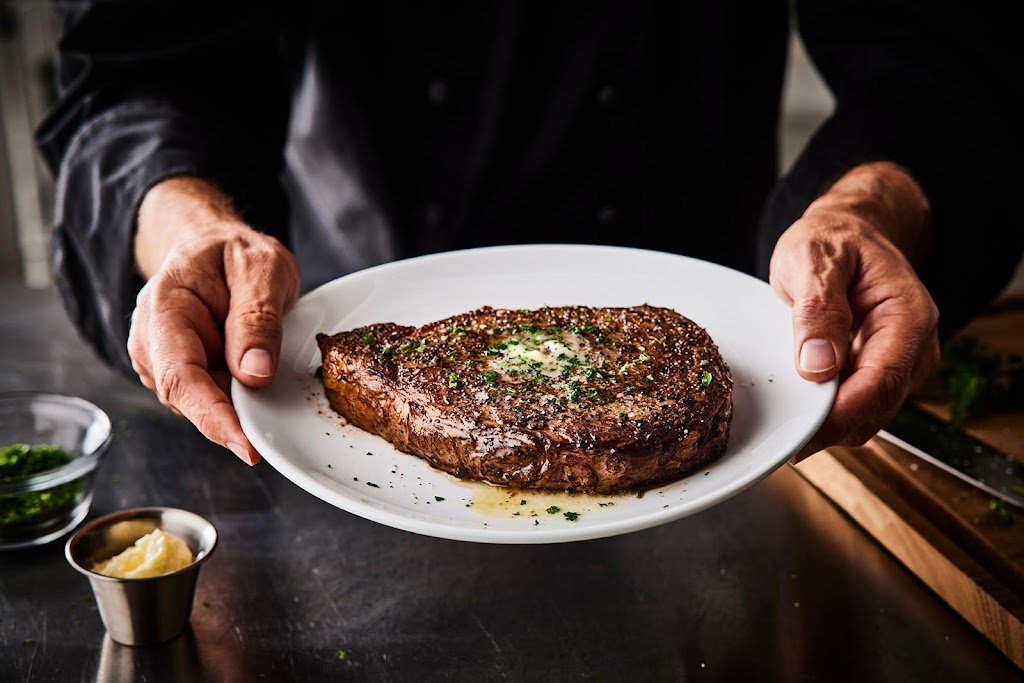 Fleming’s Prime Steakhouse & Wine Bar | 800 W Olympic Blvd Suite A-135, Los Angeles, CA 90015 | Phone: (213) 745-9911