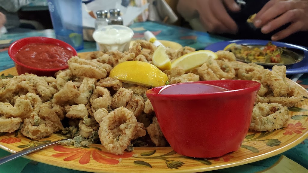 Gilligans Clam Bar & Grill | 366 US-202, Pomona, NY 10970, USA | Phone: (845) 354-1161