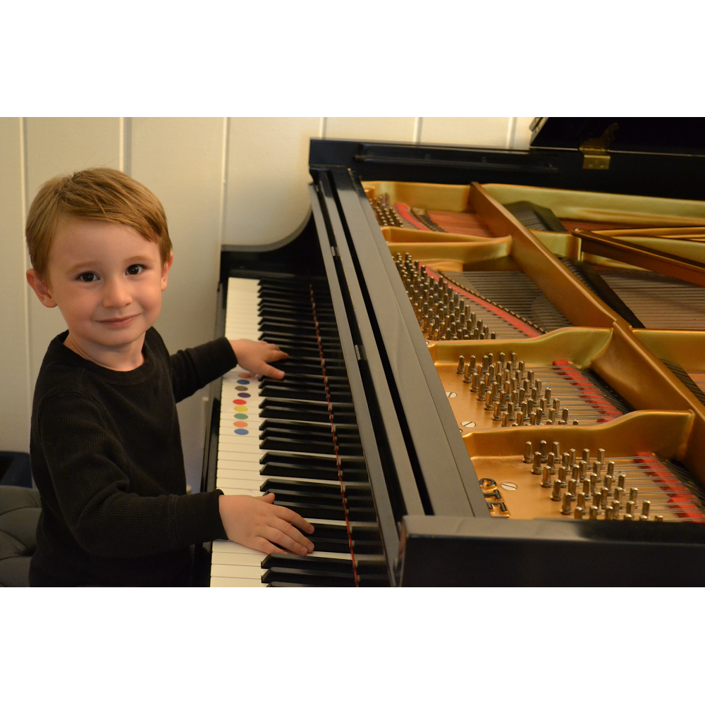 McLean Piano Studio | 336 Summer Pl, Peachtree City, GA 30269, USA | Phone: (786) 255-5161