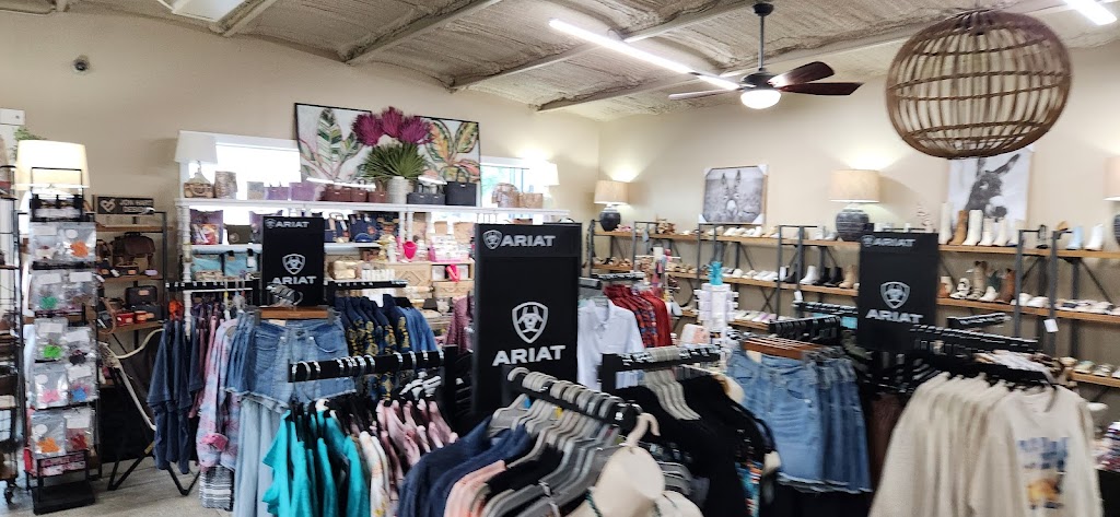 Southern Soule Designs | 101 Dilworth Plaza, Poth, TX 78147, USA | Phone: (830) 484-2727