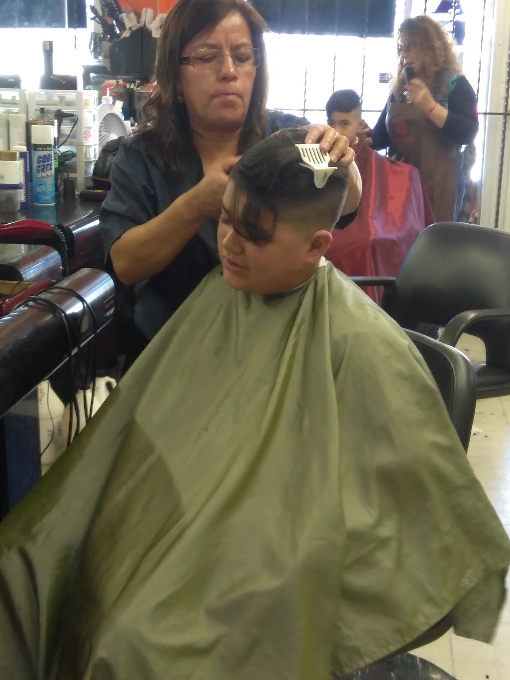 Torres Beauty Salon | 908 S Central Ave, Compton, CA 90220, USA | Phone: (310) 632-6582