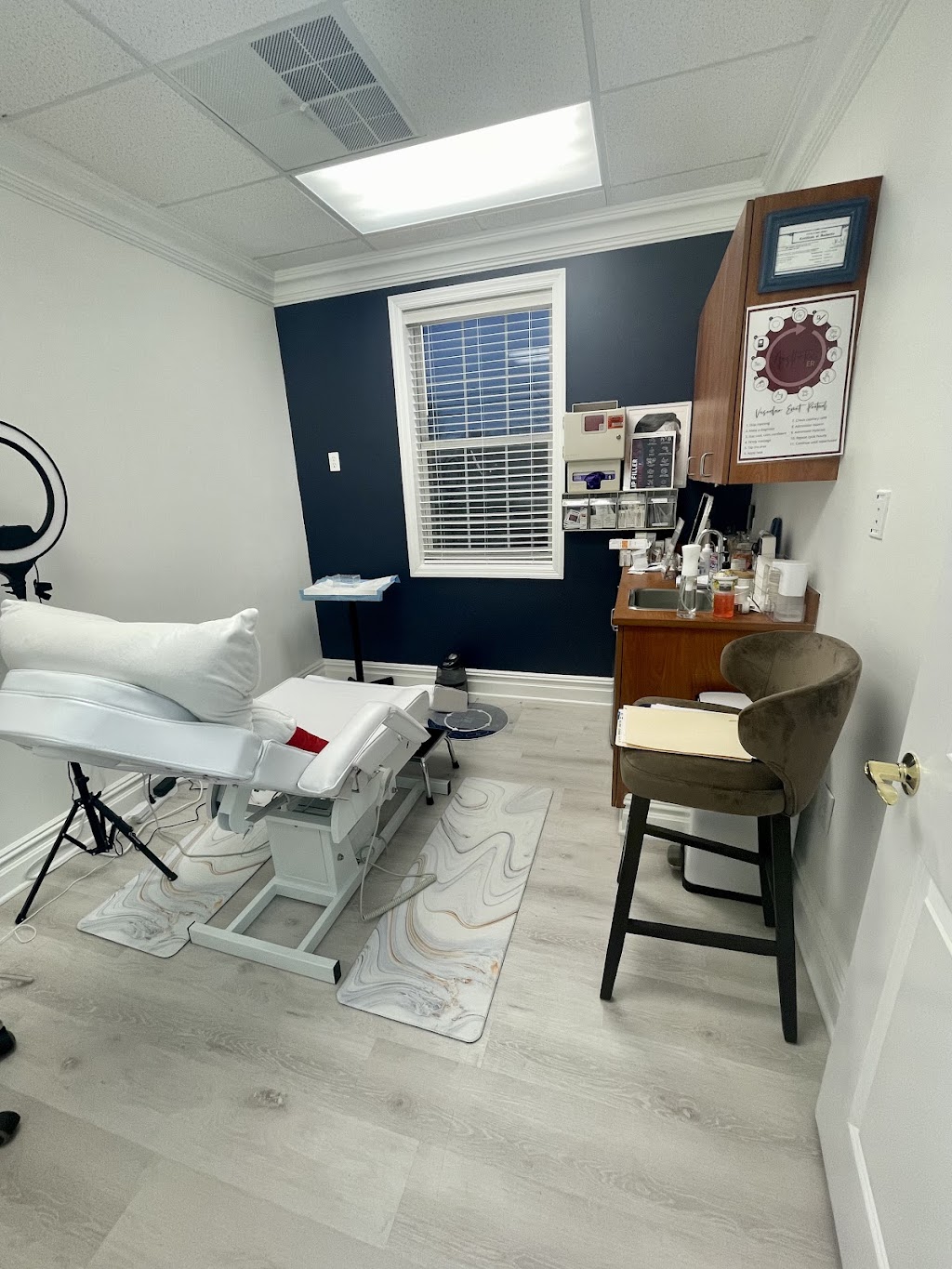 Reveal Image Aesthetics | 9 Professional Cir Suite 107, Colts Neck, NJ 07722, USA | Phone: (732) 984-6256