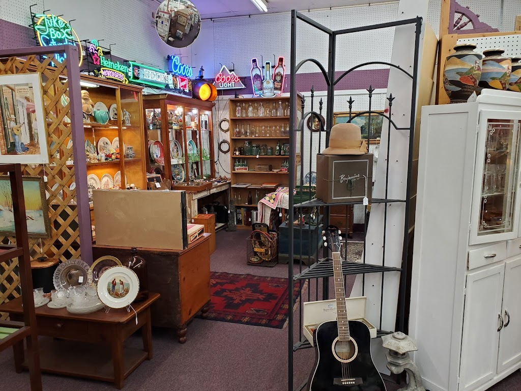 Exmore's Antique Emporium 3304 Main St, Exmore, VA 23350, USA