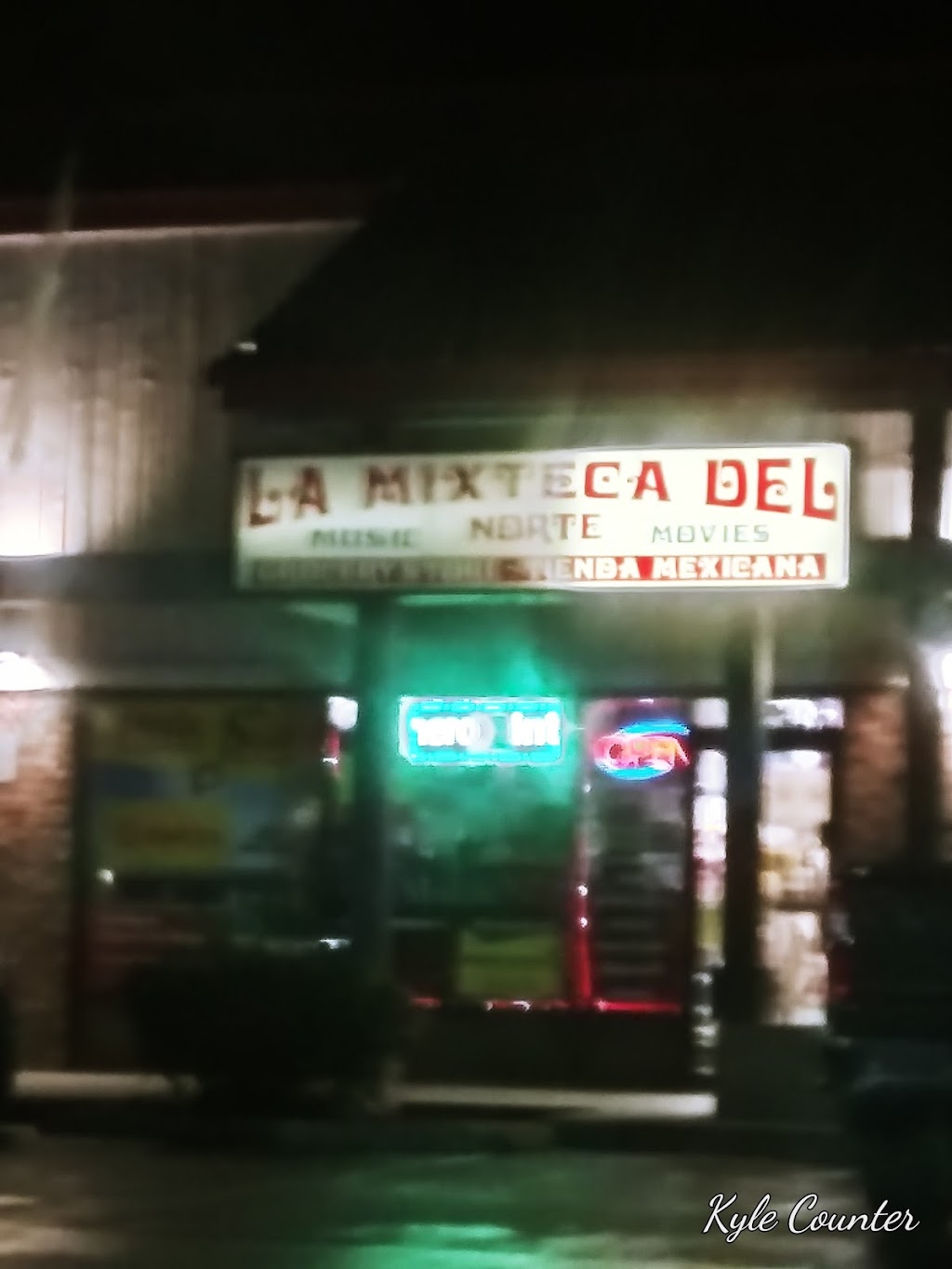 La Mixteca del Norte | 205 E Casino Rd, Everett, WA 98208, USA | Phone: (425) 423-9338