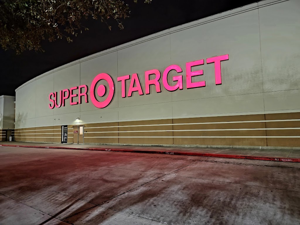 Super Target - Houston South Central | 8500 S Main St, Houston, TX 77025, USA | Phone: (713) 666-0967