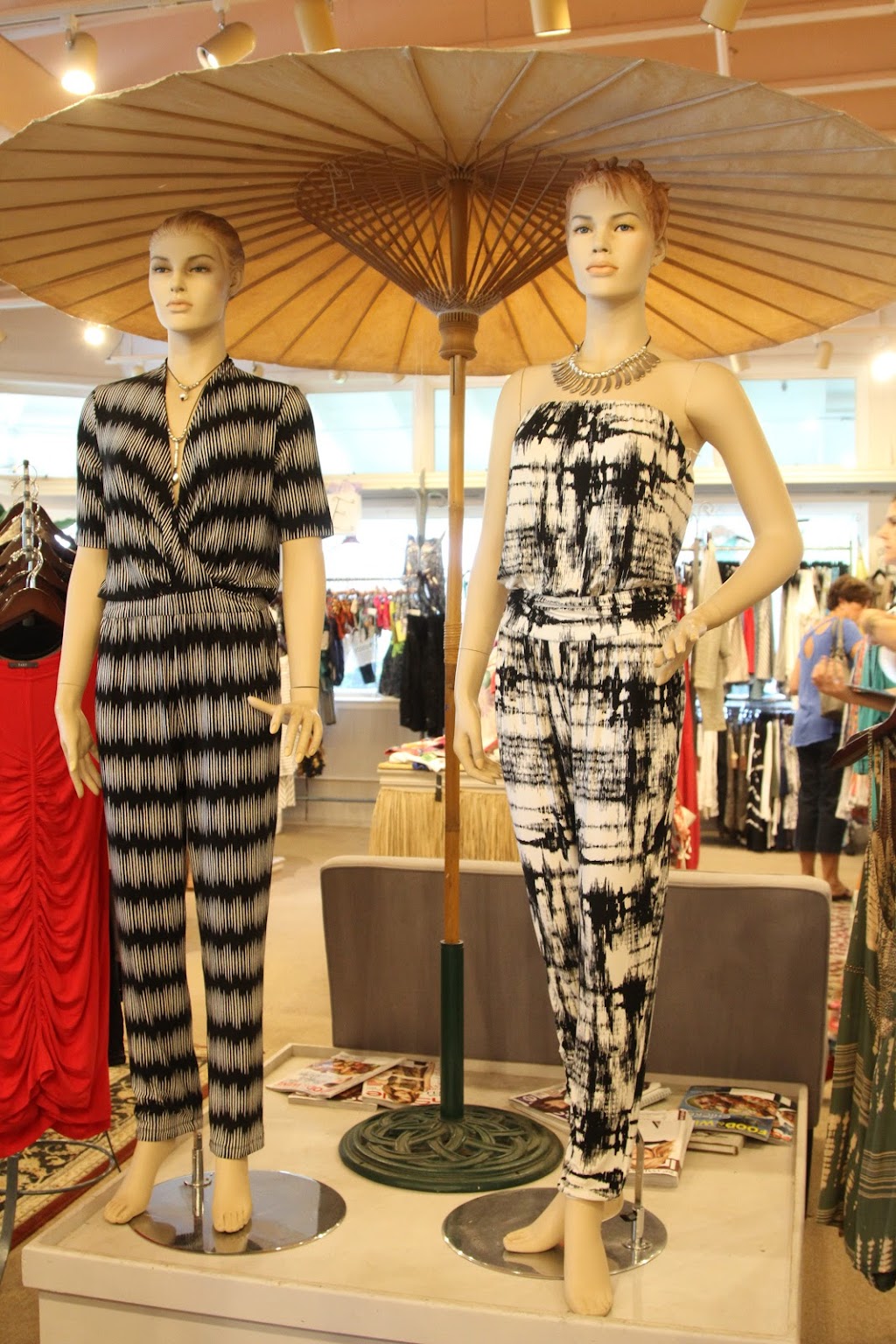 Silver Moon Emporium | 66-250 Kamehameha Hwy G170, Haleiwa, HI 96712, USA | Phone: (808) 637-7710