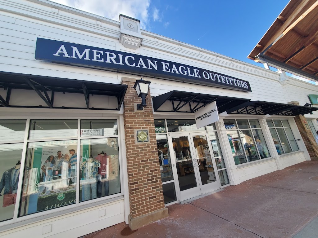 American Eagle & Aerie Outlet | 80 Premium Outlets Blvd Unit 409, Merrimack, NH 03054 | Phone: (603) 424-6814