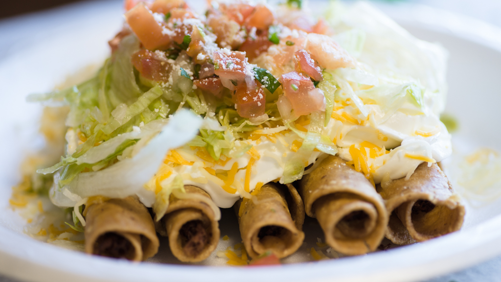 Serranos Mexican Food | 642 W Mission Ave, Escondido, CA 92025, USA | Phone: (760) 291-1229