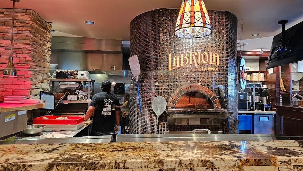 Labriola Bakery & Cafe | 3021 Butterfield Rd, Oak Brook, IL 60523, USA | Phone: (630) 574-2008