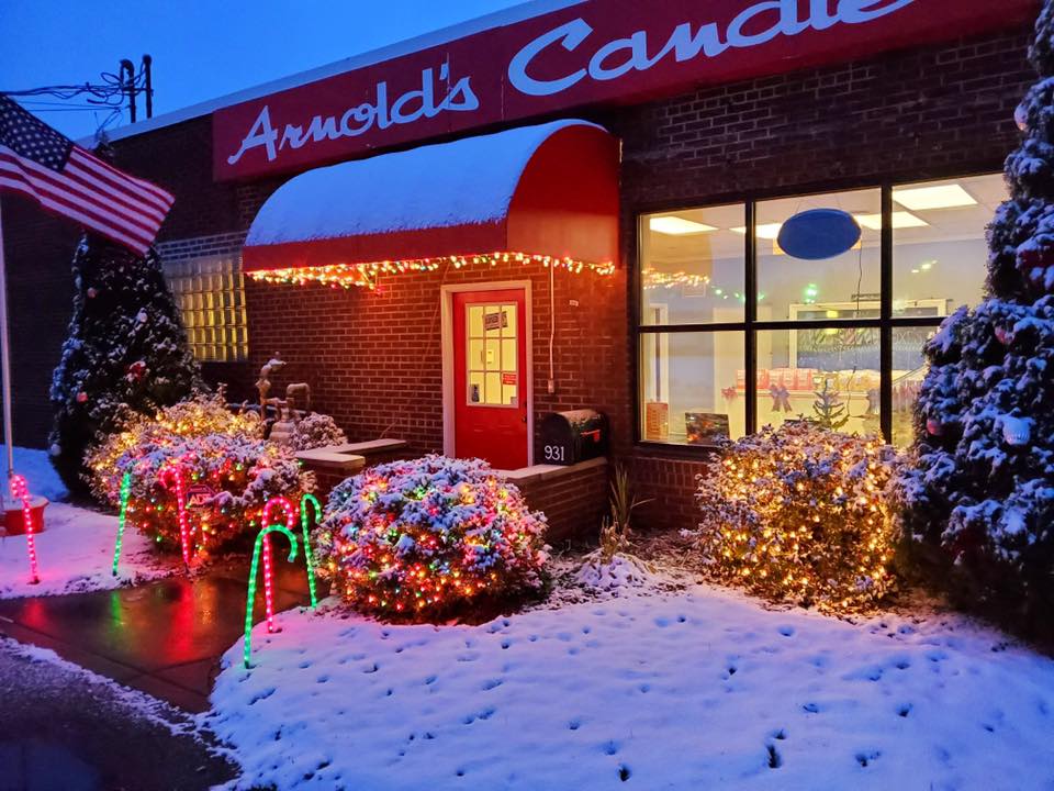 Arnolds Candies | 931 High Grove Blvd, Akron, OH 44312, USA | Phone: (330) 733-4022