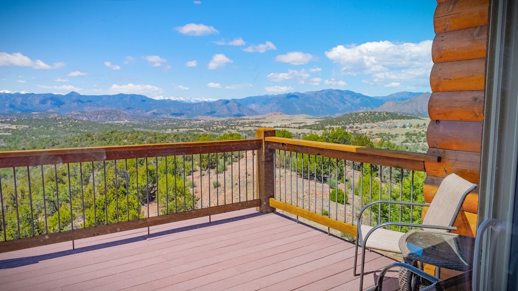 Royal Gorge Vacation Rentals | 45045 W U.S. 50, Cañon City, CO 81212, USA | Phone: (719) 275-7238