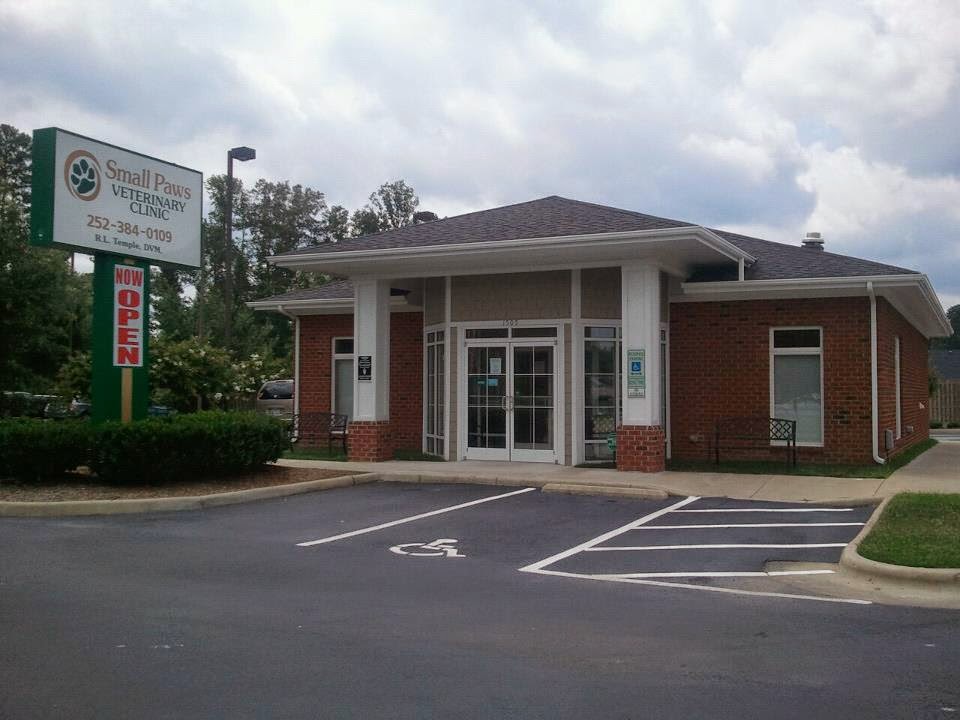 Small Paws Veterinary Clinic | 1505 N Road St, Elizabeth City, NC 27909, USA | Phone: (252) 384-0109