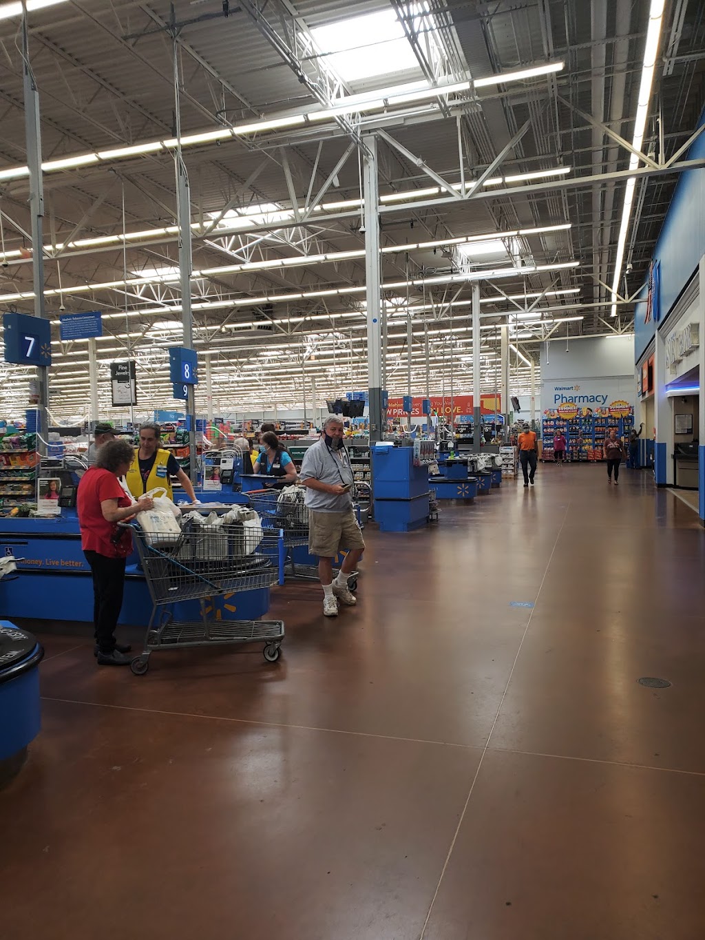 Walmart Supercenter | 1000 W Shawnee St, Muskogee, OK 74401, USA | Phone: (918) 687-0058