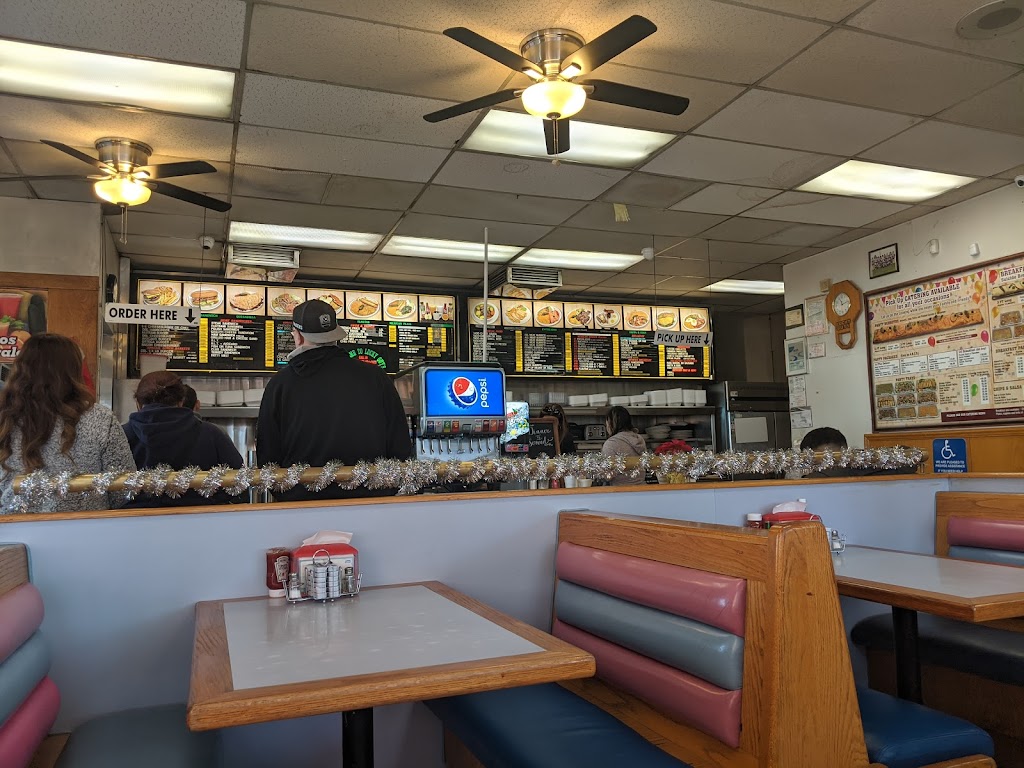 Lucky Guys Burgers | 2250 S Atlantic Blvd # P, Commerce, CA 90040, USA | Phone: (323) 264-0930
