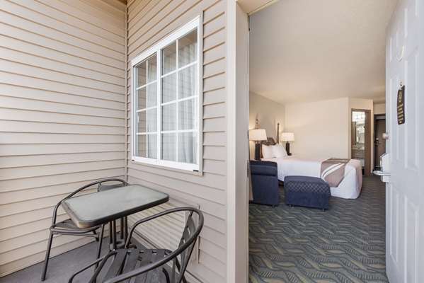 Quality Inn & Suites Red Wing | 752 Withers Harbor Dr, Red Wing, MN 55066, USA | Phone: (651) 388-1577