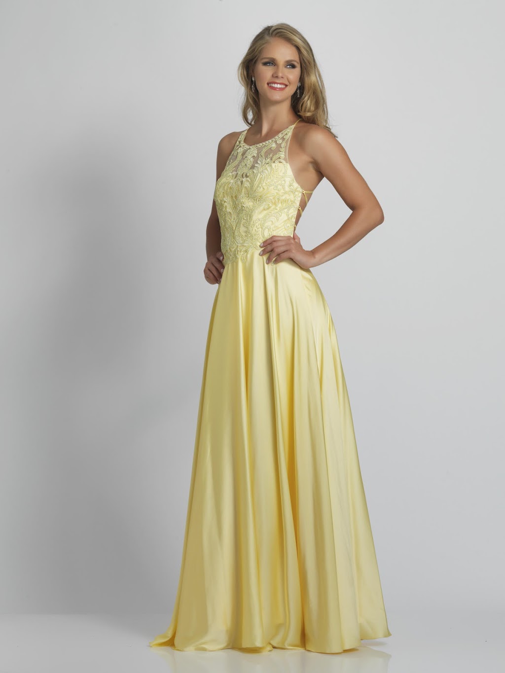 Formal Dresses For Less | 1445 Freeport Rd, Kittanning, PA 16201, USA | Phone: (724) 548-5026