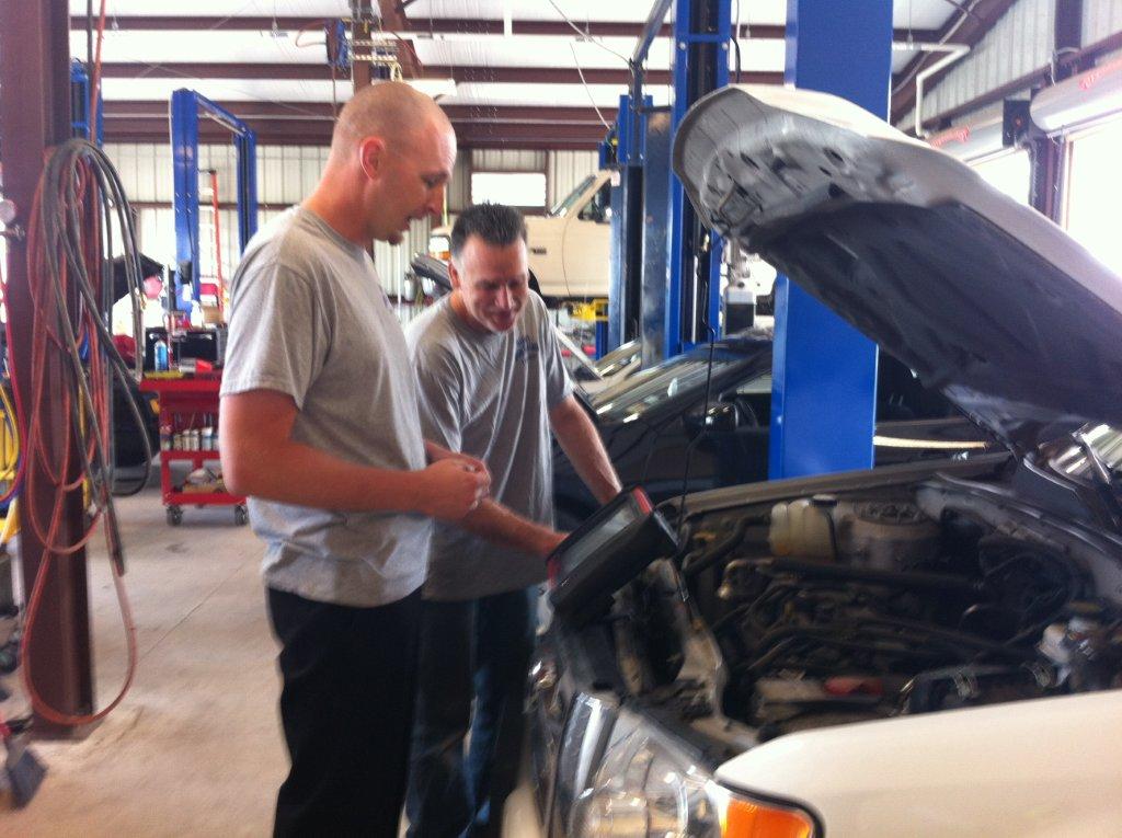 Waynes World of Cars | 2124 Picadilly Dr, Round Rock, TX 78664, USA | Phone: (512) 388-2052