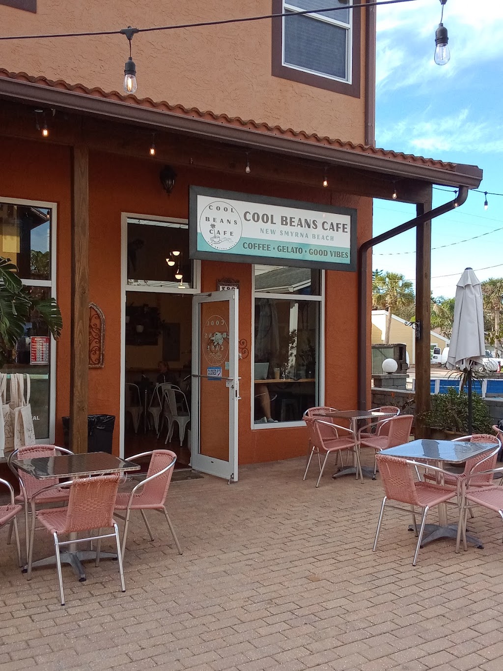 Cool Beans Cafe New Smyrna Beach | 320 Jessamine Ave, New Smyrna Beach, FL 32169, USA | Phone: (305) 834-3367