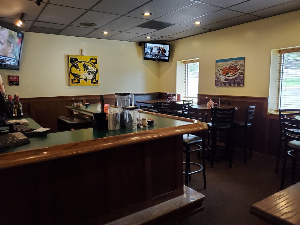 Minskys Pizza | 2201 MO-7, Blue Springs, MO 64104, USA | Phone: (816) 224-1001