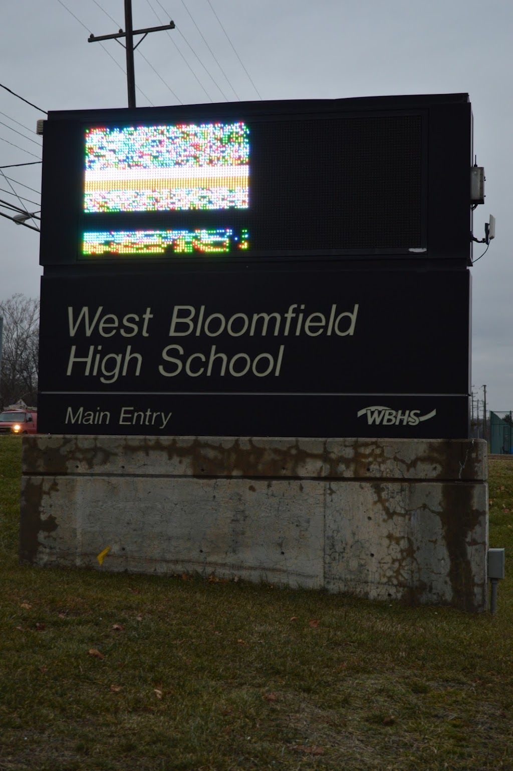 West Bloomfield High School | 4925 Orchard Lake Rd, West Bloomfield Township, MI 48323, USA | Phone: (248) 865-6720