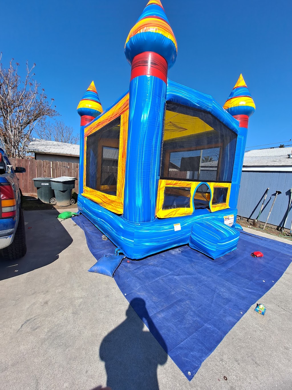 H&S Bounce & Party Supplies | 1375 Echo Ln, Hanford, CA 93230, USA | Phone: (559) 794-4653