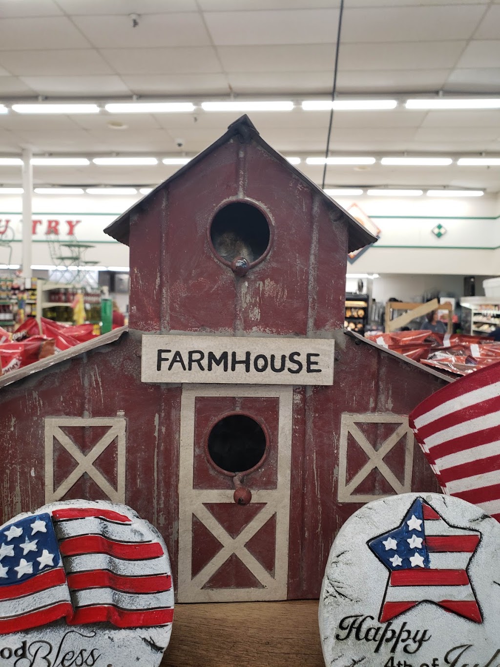 Homeland | 108 S Woody Guthrie St, Okemah, OK 74859, USA | Phone: (918) 623-2171