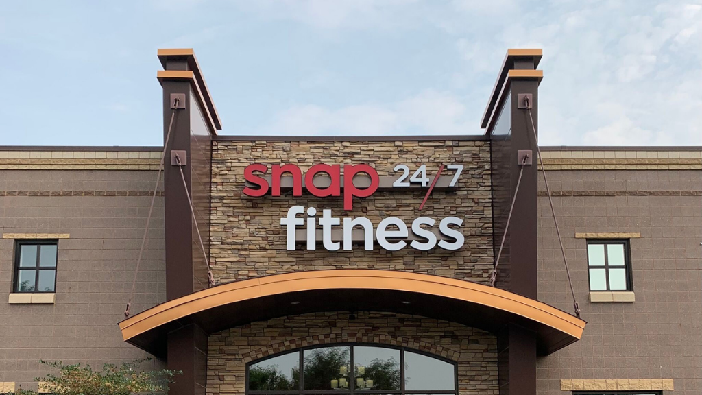 Snap Fitness Chanhassen | 2411 Galpin Ct Suite 110, Chanhassen, MN 55317, USA | Phone: (952) 567-5800