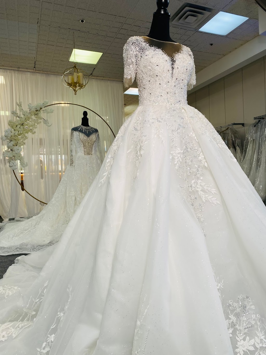 After Five Prom & Bridal | 111 Park Rd, Pleasant Grove, AL 35127, USA | Phone: (205) 538-7689