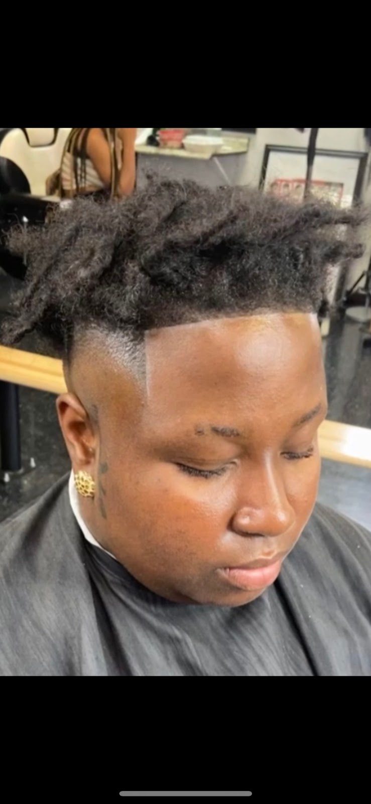 Carl Q Cuts | 190 Sierra Ct c2, Palmdale, CA 93550, USA | Phone: (803) 903-2275