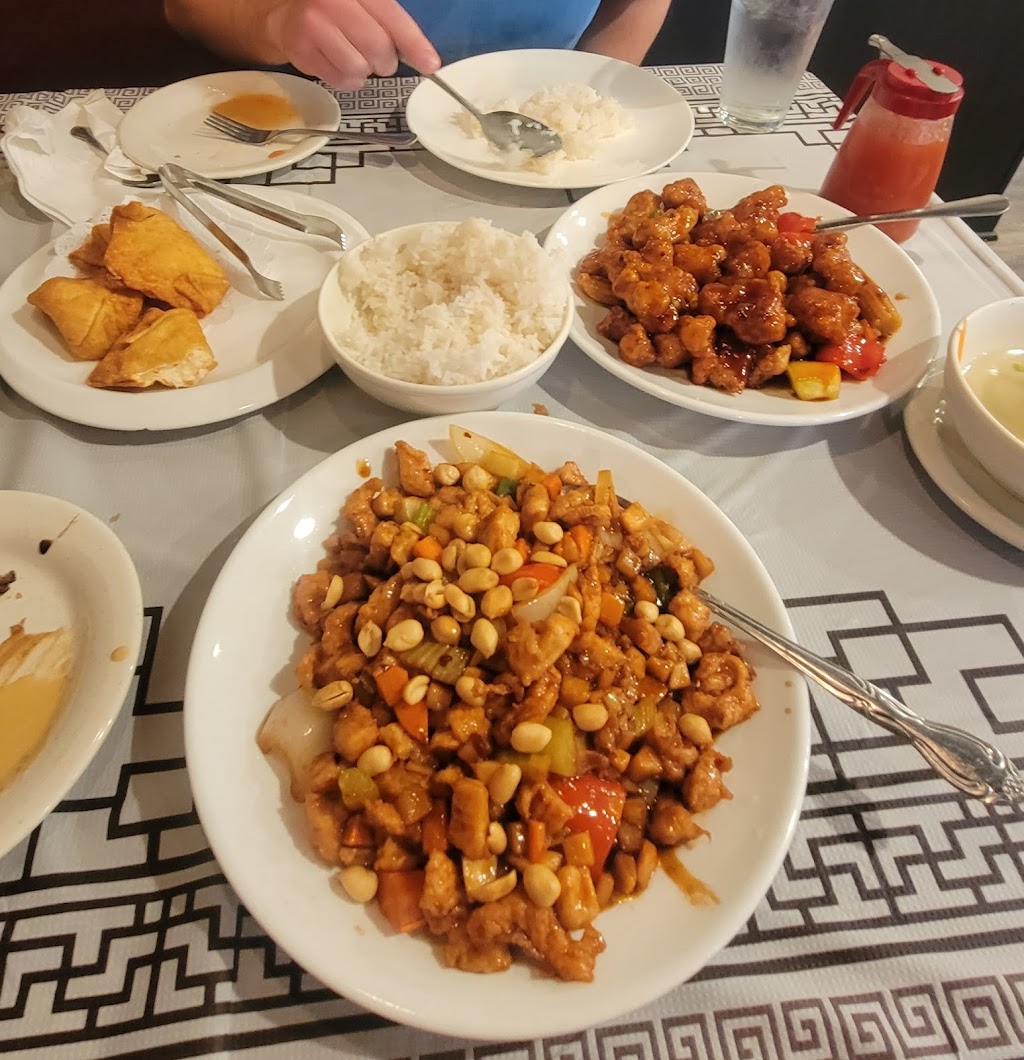 Lao Sze Chuan | 1331 Ogden Ave, Downers Grove, IL 60515, USA | Phone: (630) 663-0303