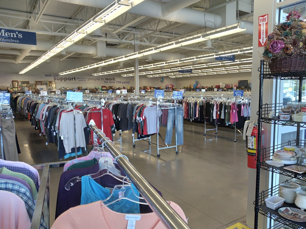 Goodwill Ind. Store & Donations | 1555 Main St, Hamilton, OH 45013, USA | Phone: (513) 737-1790