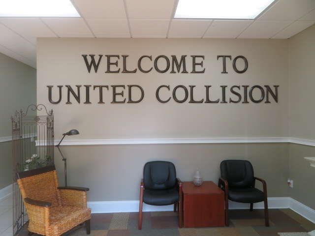 United Collision Center | 1926 N Flannery Rd, Baton Rouge, LA 70815, USA | Phone: (225) 275-9797