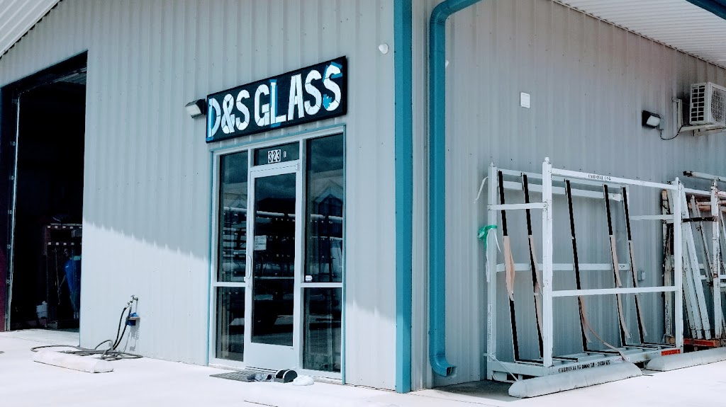 D & S Glass, LLC | 323 Thomas Pl #E, Fort Worth, TX 76140, USA | Phone: (817) 923-6262