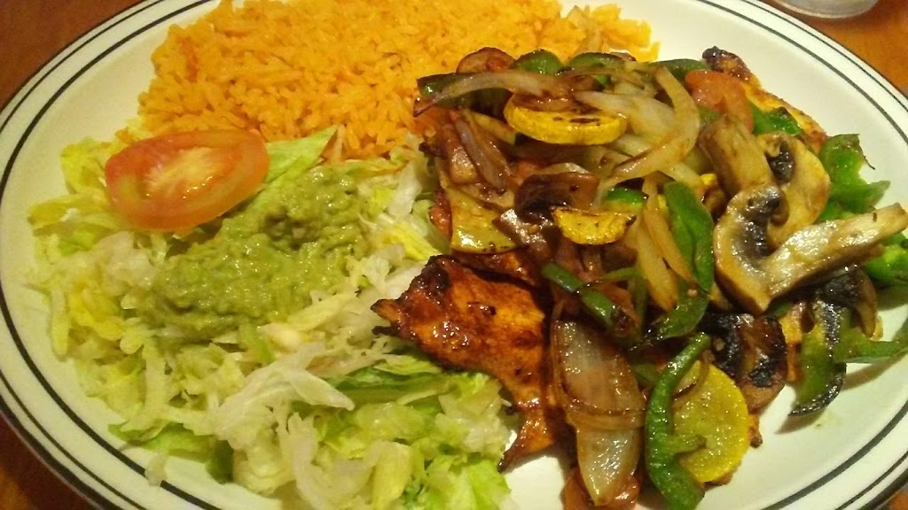 El Perico | 335 Franklin Plaza, Louisburg, NC 27549, USA | Phone: (919) 496-7511