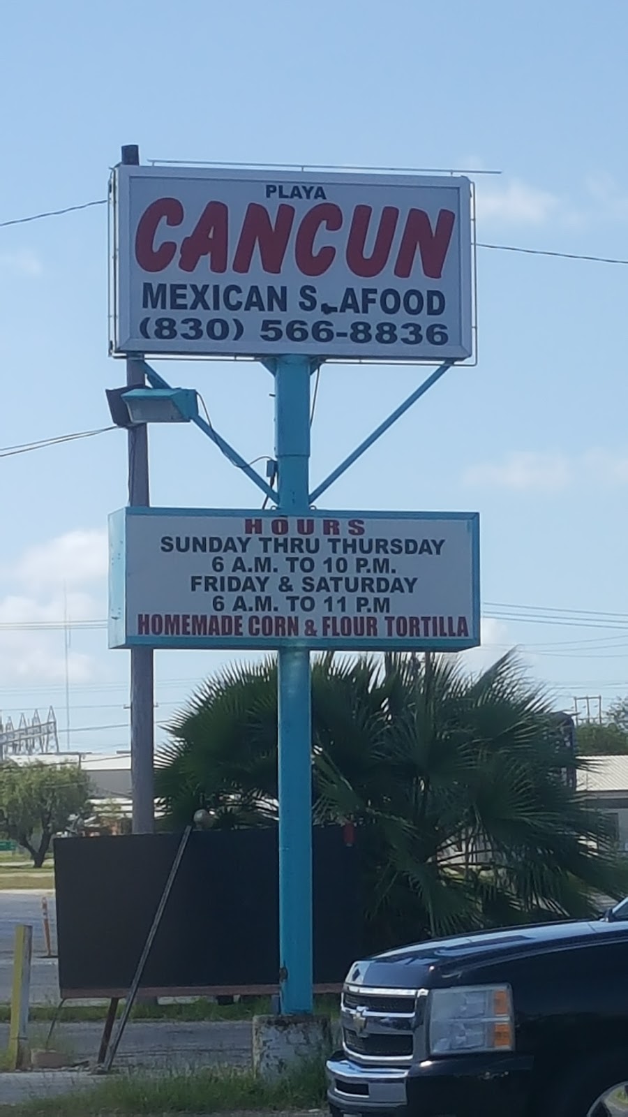 Playa Cancun Mexican/Seafood Restaurant | 601 US-281, Pleasanton, TX 78064, USA | Phone: (830) 569-8836
