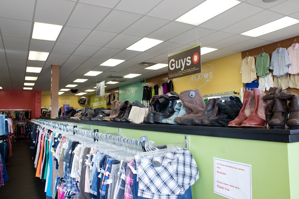 Platos Closet Reynoldsburg | 2087 Baltimore-Reynoldsburg Rd, Reynoldsburg, OH 43068, USA | Phone: (614) 552-5050