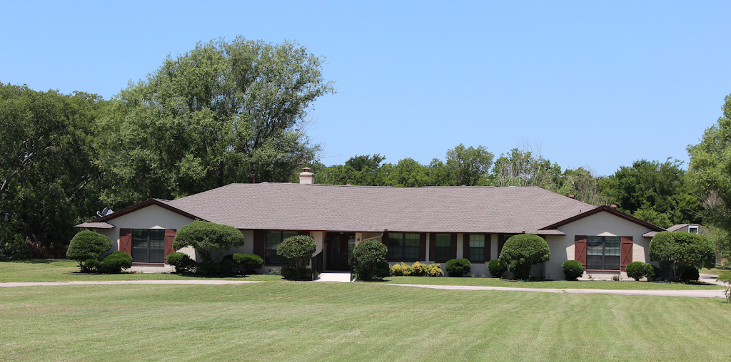 Avalon Memory Care | 1801 Meadow Ranch Rd, McKinney, TX 75071, USA | Phone: (800) 696-6536