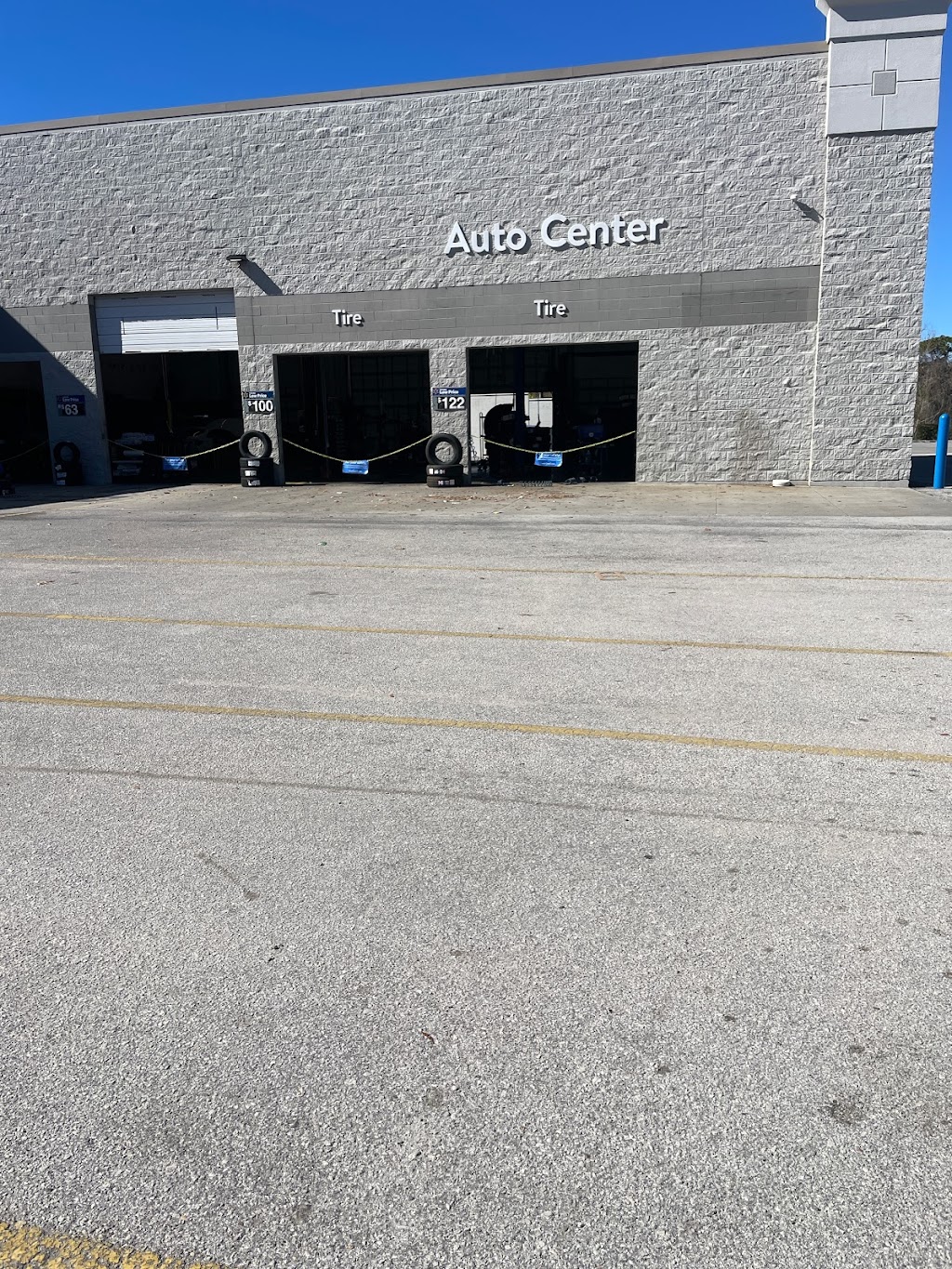 Walmart Auto Care Centers | 1485 Commercial Way, Spring Hill, FL 34606, USA | Phone: (352) 683-4313