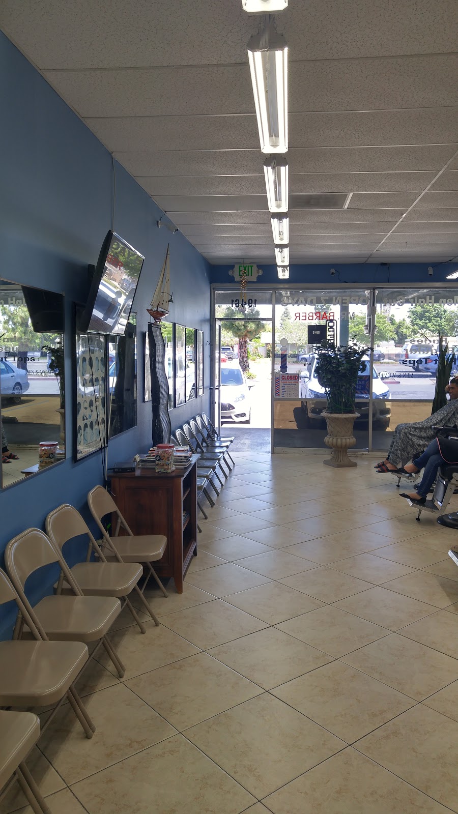 Mr Barber | 19461 Brookhurst St, Huntington Beach, CA 92646, USA | Phone: (714) 861-4054