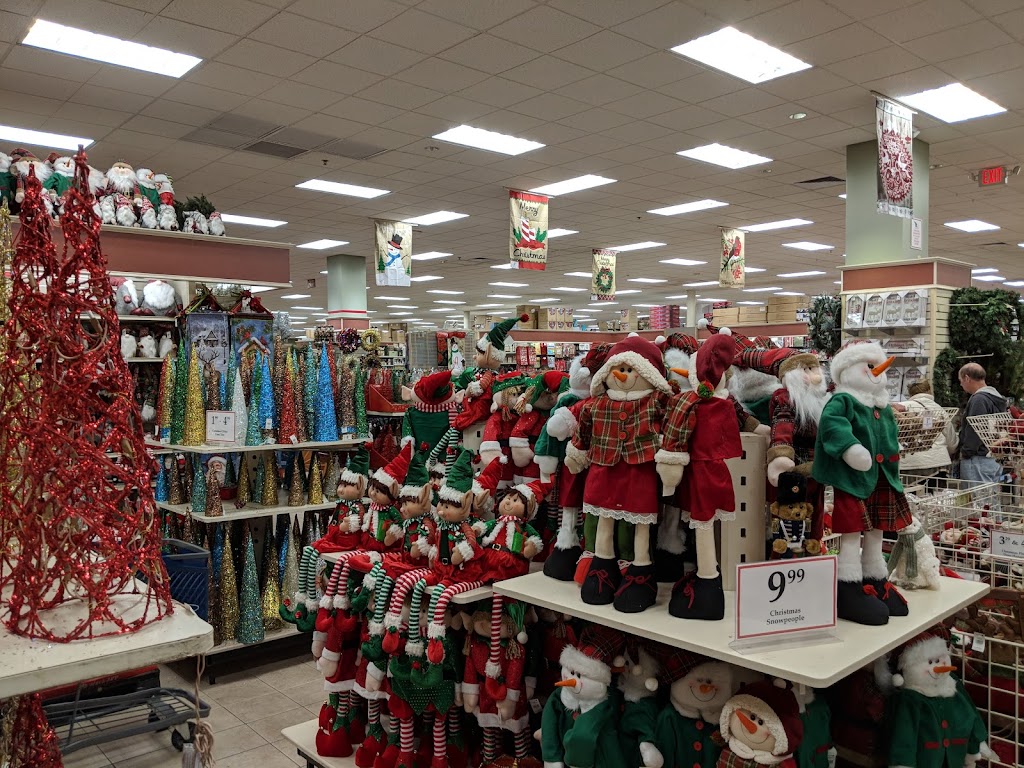 Christmas Tree Shops | 100 Trotters Way, Freehold, NJ 07728, USA | Phone: (732) 577-2555