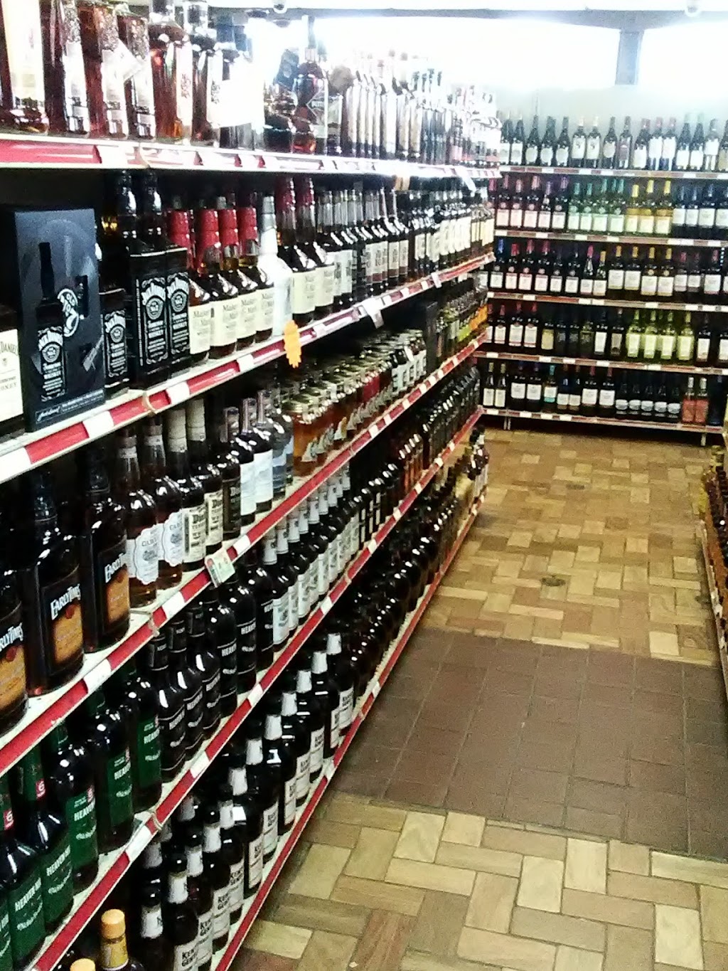 Liquor Mart | 624 Pleasant Retreat Dr, Lancaster, KY 40444 | Phone: (859) 792-6267