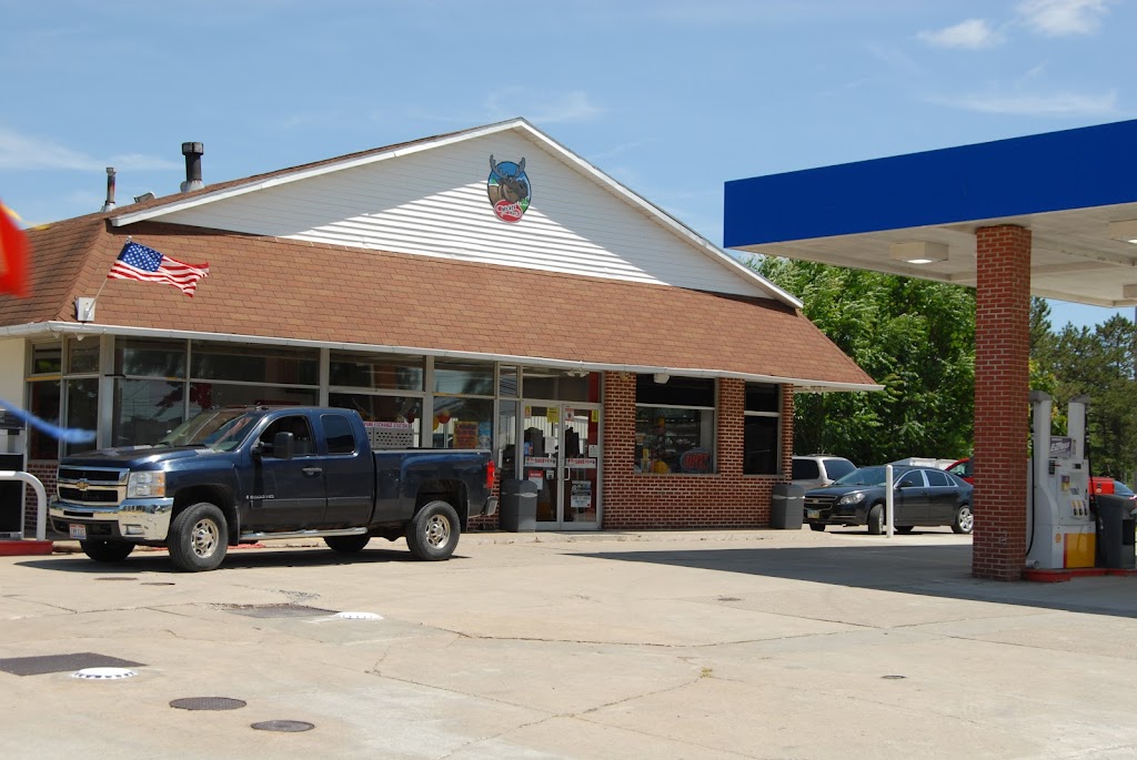 Mickey Mart | 704 N Main St, Wellington, OH 44090, USA | Phone: (440) 647-9400