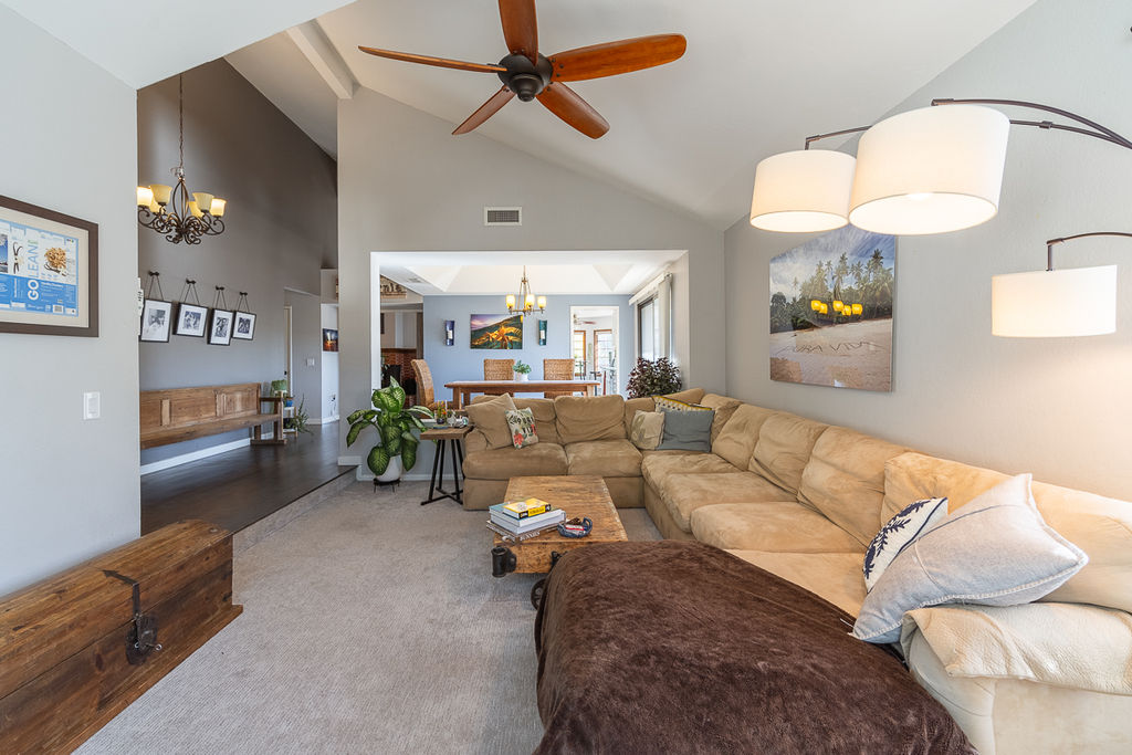 Christopher Holden Realtor | 28588 Old Front St Suite 300, Temecula, CA 92590, USA | Phone: (951) 384-1122