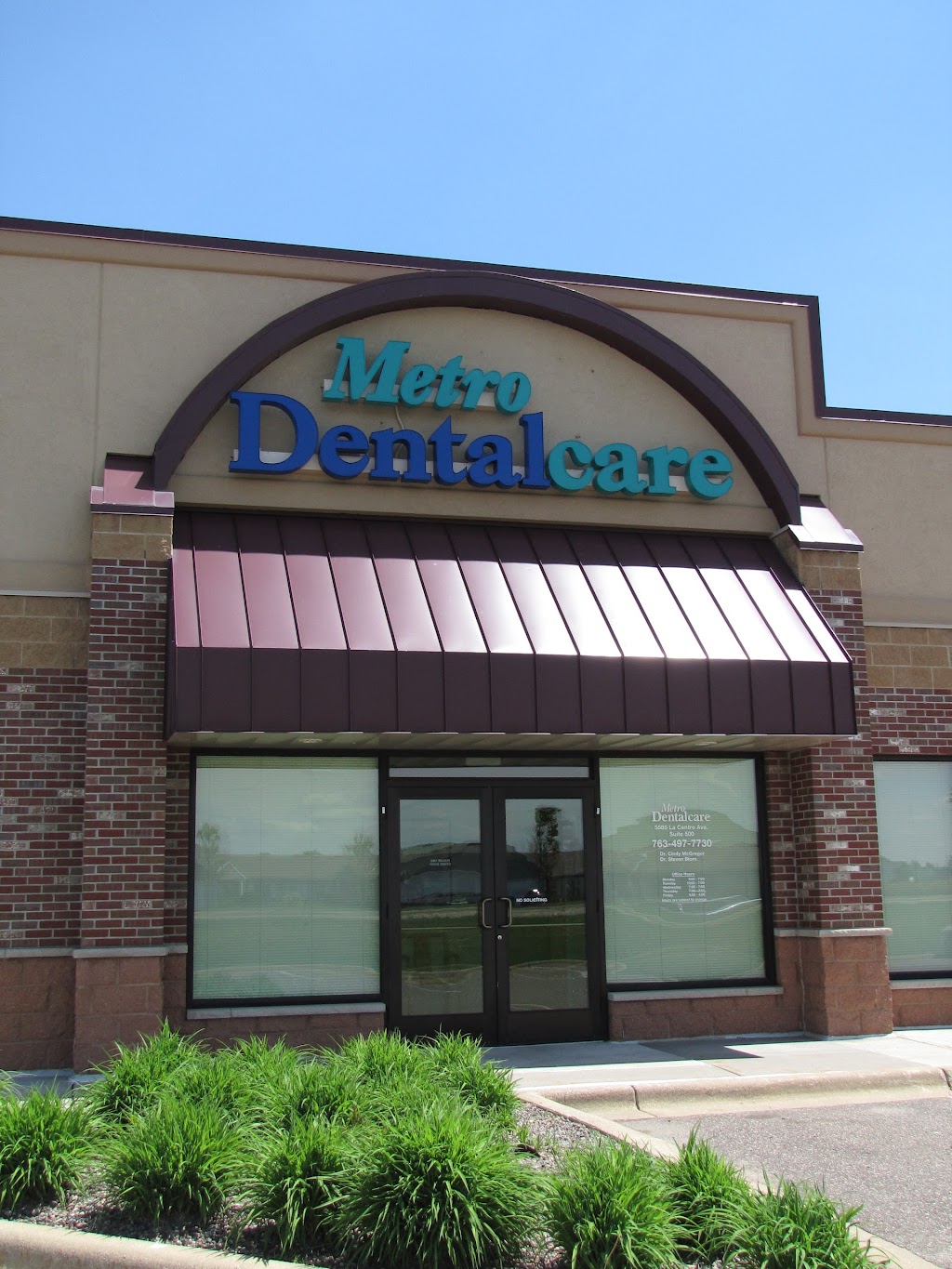 Metro Dentalcare Albertville | 5585 La Centre Ave #500, Albertville, MN 55301, USA | Phone: (763) 497-7730