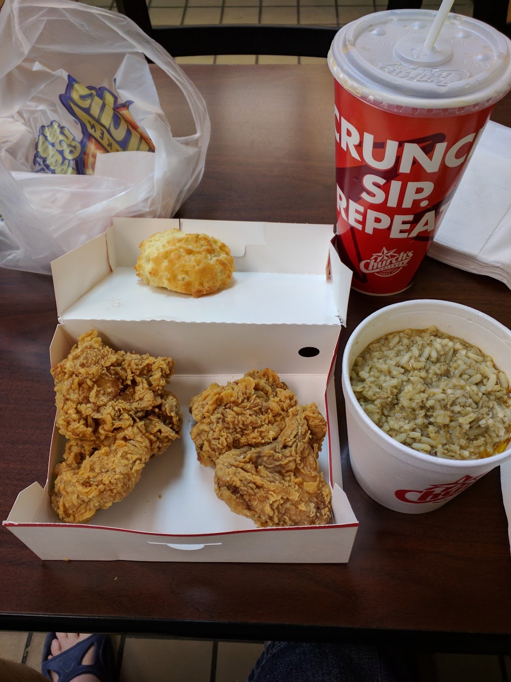 Churchs Texas Chicken | 1503 E Broadway Ave, West Memphis, AR 72301, USA | Phone: (870) 735-2689