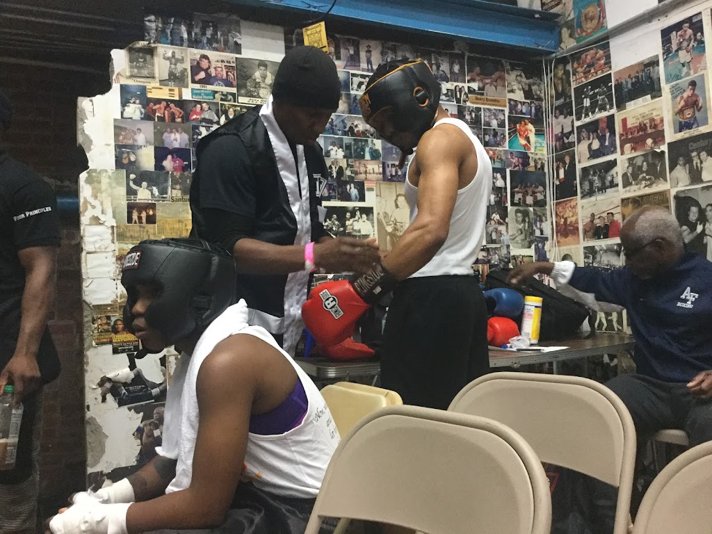 JAMAICA BOXING CLUB | 91-31 191st St, Queens, NY 11423, USA | Phone: (718) 341-1803