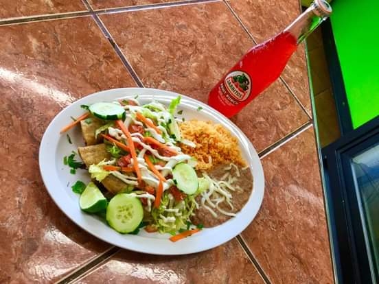 Taqueria el compa | 1572 Bloomingdale Rd, Glendale Heights, IL 60139, USA | Phone: (630) 930-6289