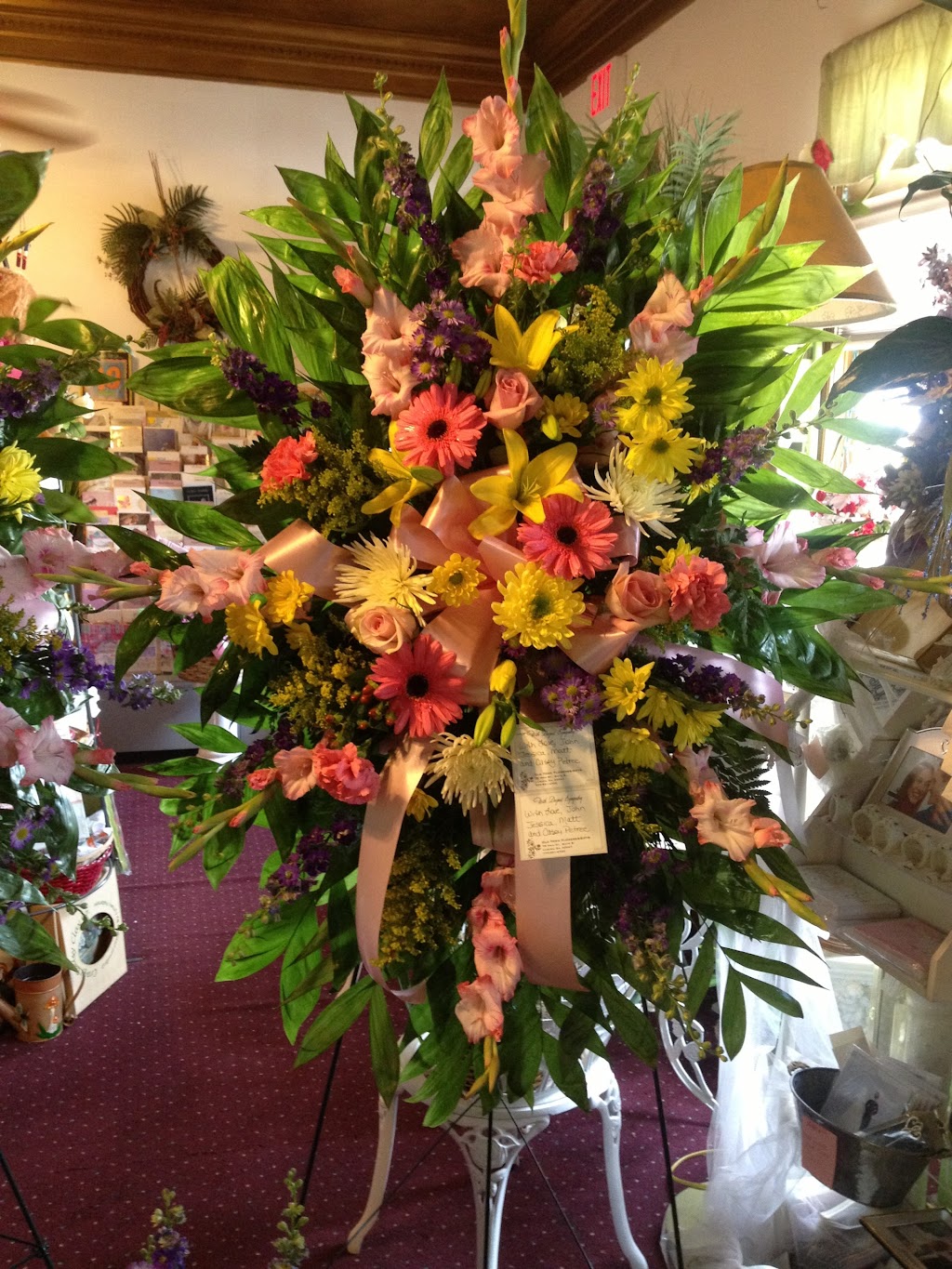 Old Town Flowers and Gifts | 79 Main St NW suite B, Lilburn, GA 30047, USA | Phone: (770) 921-4700