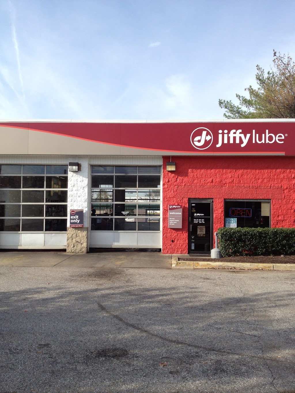 Jiffy Lube | 3251 Automobile Blvd, Silver Spring, MD 20904, USA | Phone: (301) 890-8487