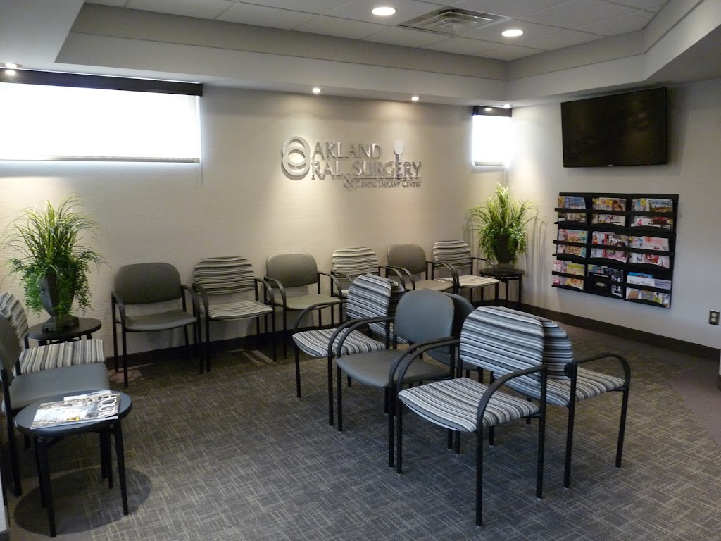 Oakland Oral Surgery & Dental Implant Center: Curtiss Haskins | 42051 Mound Rd, Sterling Heights, MI 48314, USA | Phone: (586) 323-7700